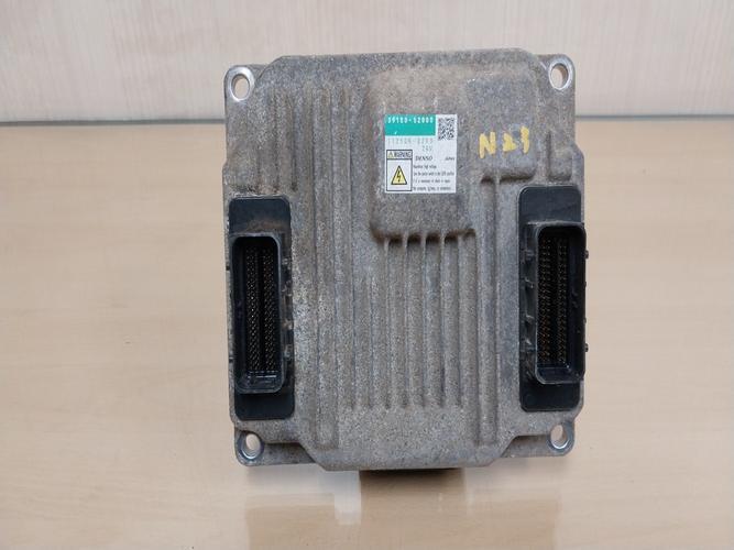 Engine Control Unit (ECU) Hyundai Mega Truck (2015)