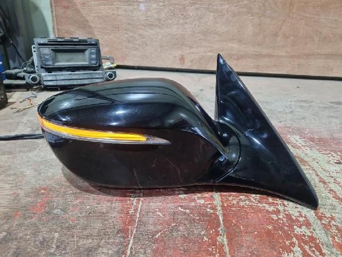 Side Mirror Right (RH) Hyundai Equus (2014)