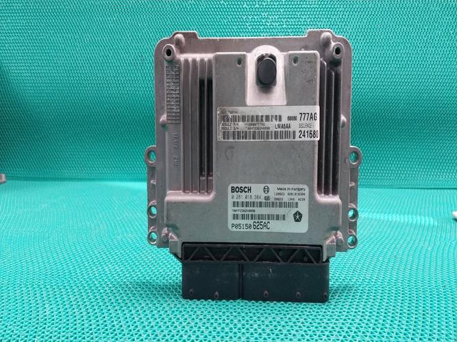 Блок управления двигателем (ECU) Chrysler 300 (2012–2014)
