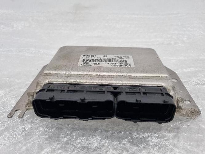 Engine Control Unit (ECU) Hyundai Santa Fe (2004)