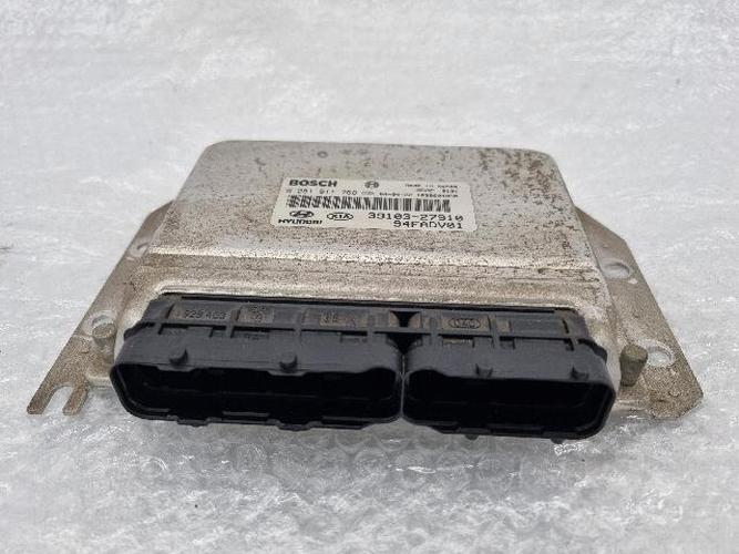 Блок управления двигателем (ECU) Hyundai Trajet (2004)
