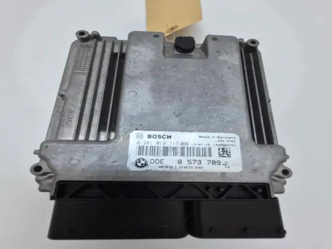 Блок управления двигателем (ECU) BMW 7 Series (2011)