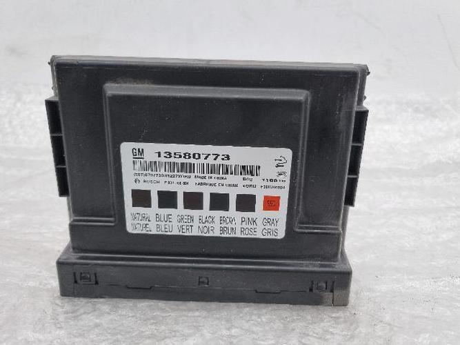 Блок комфорта (BCM) Chevrolet Cruze (2012)