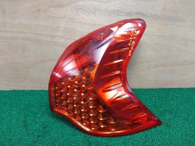 Tail Light Right (RH) Peugeot 3008 (2011–2013)
