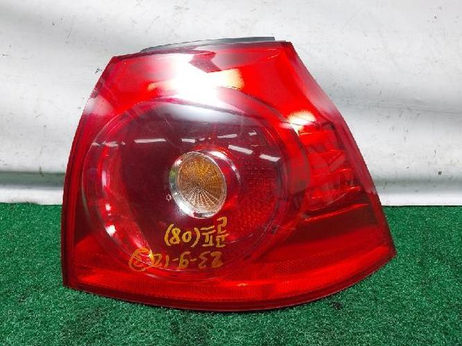 Tail Light Right (RH) Volkswagen Golf (2006–2008)