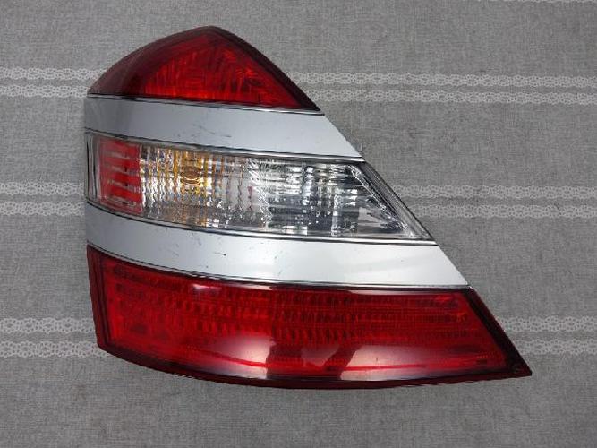 Tail Light Left (LH) Mercedes-Benz S-Class (2006–2009)