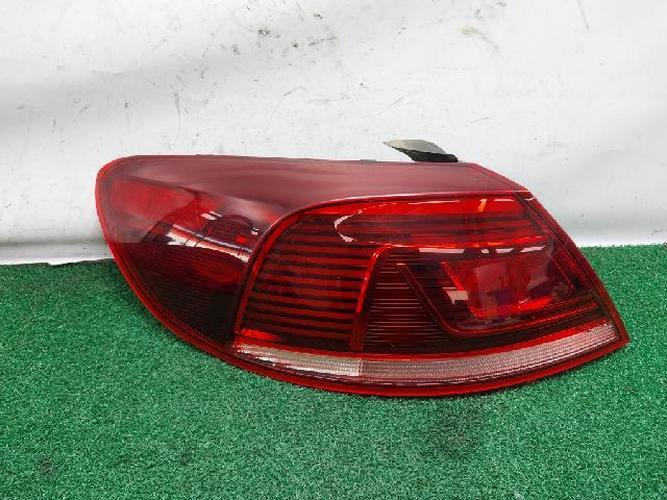Tail Light Left (LH) Volkswagen CC (2014)