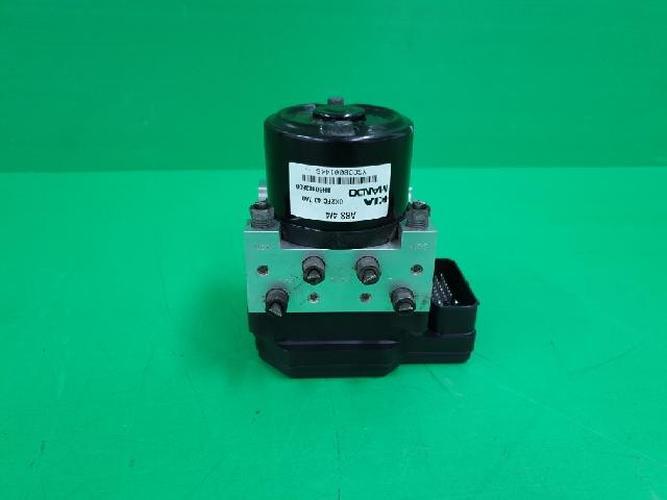 ABS Module Kia X-Trek (2004–2005)