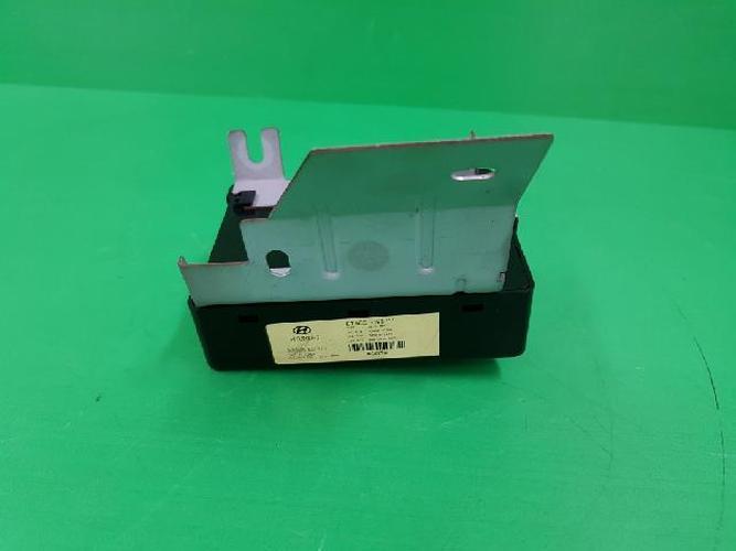 Body Control Module (BCM) Hyundai Grand Starex (2004–2007)