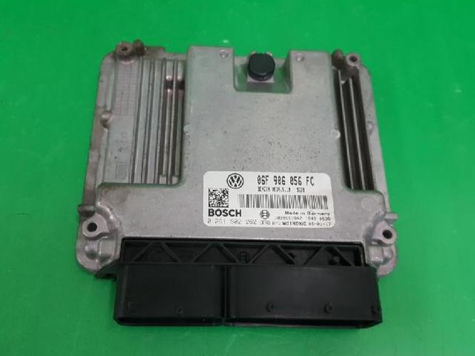 Engine Control Unit (ECU) Volkswagen Passat (2006)