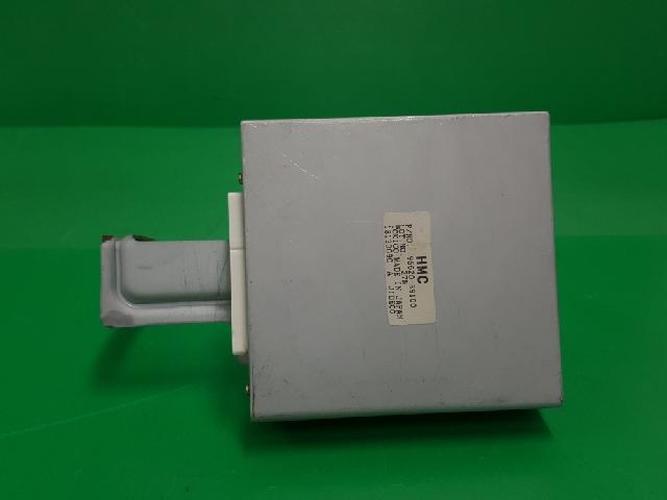 Body Control Module (BCM) Hyundai Grandeur (2002)
