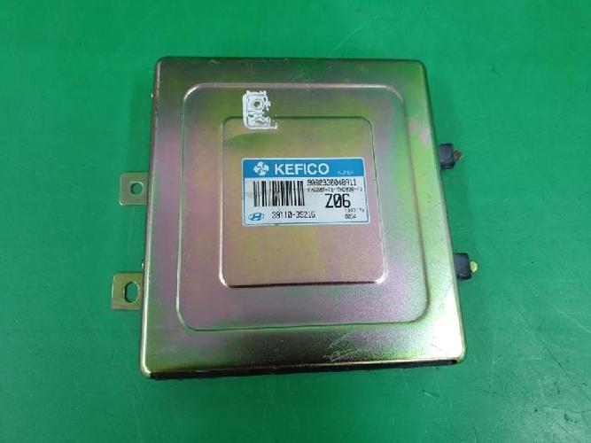 Блок управления двигателем (ECU) Hyundai Equus (2000)