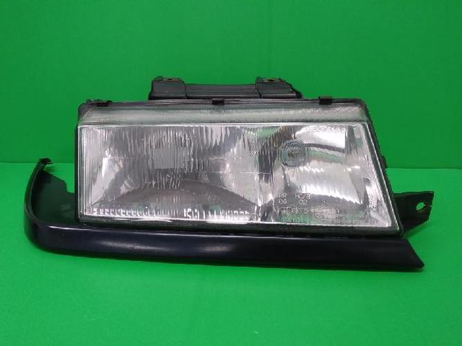 Headlight Right (RH) SsangYong Musso EV (1996)