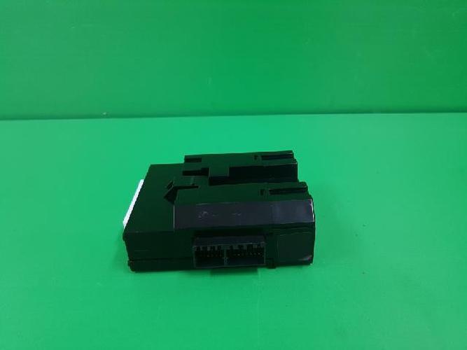 Body Control Module (BCM) Hyundai Santa Fe (2005)