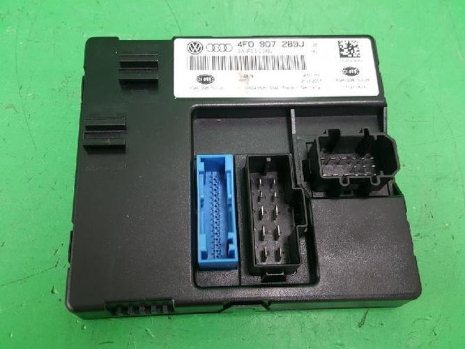 Блок управления двигателем (ECU) Audi A6 (2008)