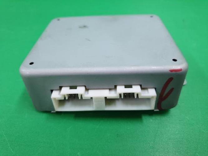 Body Control Module (BCM) Hyundai Sonata (1998)