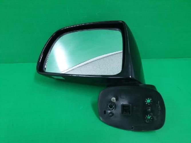 Зеркало боковое левое Hyundai Trajet (2000–2004)