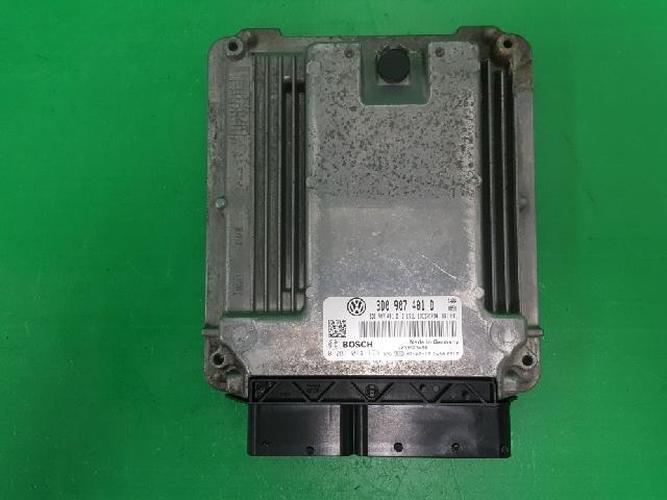 Блок управления двигателем (ECU) Volkswagen Phaeton (2008)
