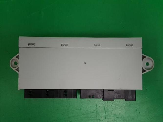 Body Control Module (BCM) BMW 7 Series (2002)