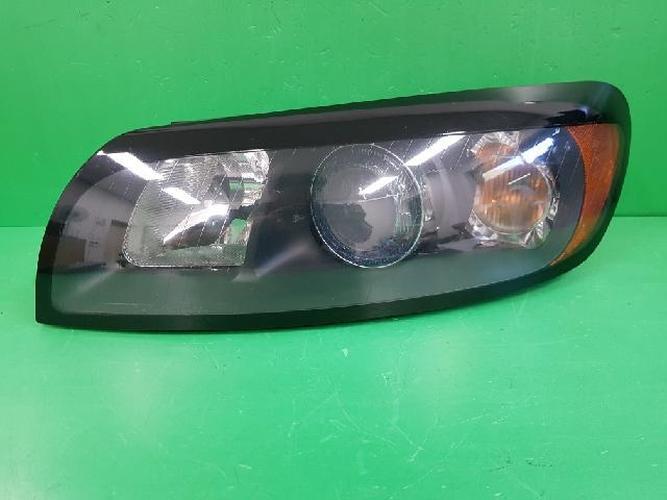 Headlight Left (LH) Volvo C30 (2008)