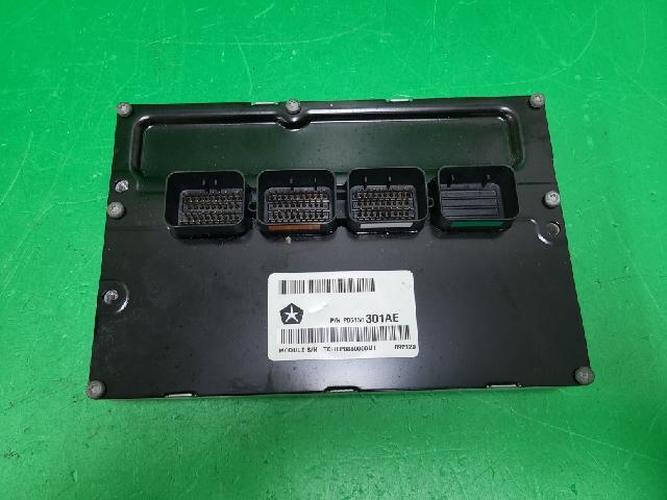 Блок управления двигателем (ECU) Chrysler 300 (2008)