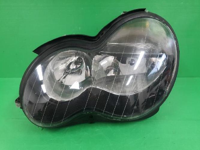 Headlight Left (LH) Mercedes-Benz C-Class (2003)