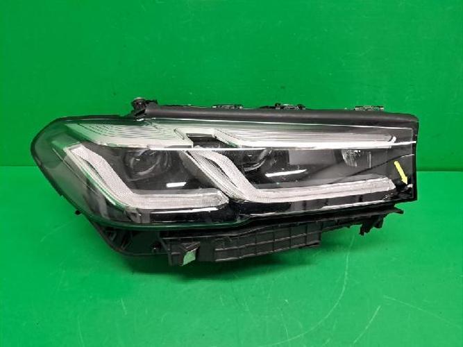Headlight Right (RH) BMW 5 Series (2021)