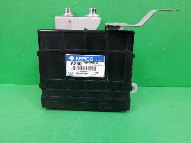 Transmission Control Unit (TCU) Kia Carnival (2008)