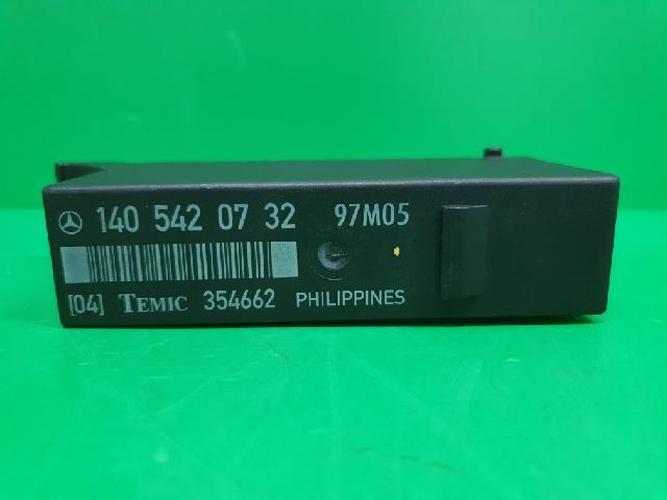 Body Control Module (BCM) Mercedes-Benz S-Class (1997)