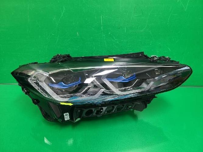 Headlight Right (RH) BMW 3 Series (2022)