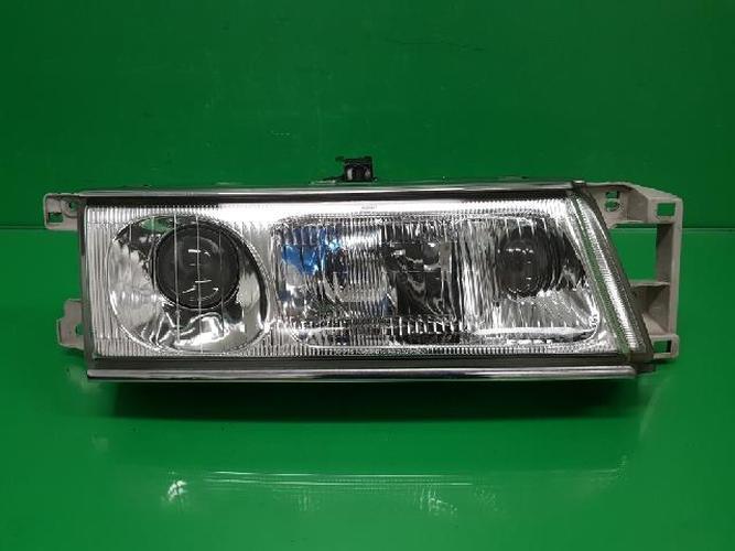 Headlight Right (RH) Kia Potentia (1996)