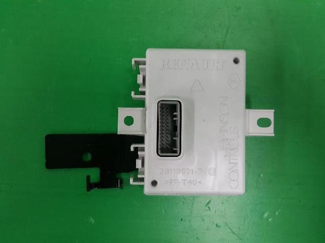 Body Control Module (BCM) Renault SM3 (2010)