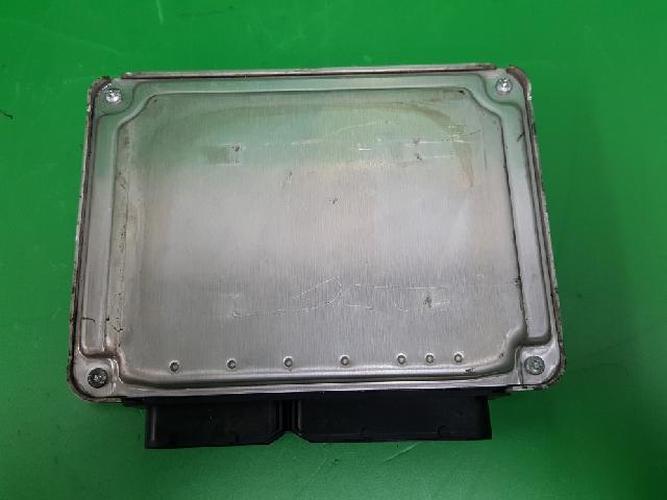 Блок управления двигателем (ECU) Audi A8 (2006)