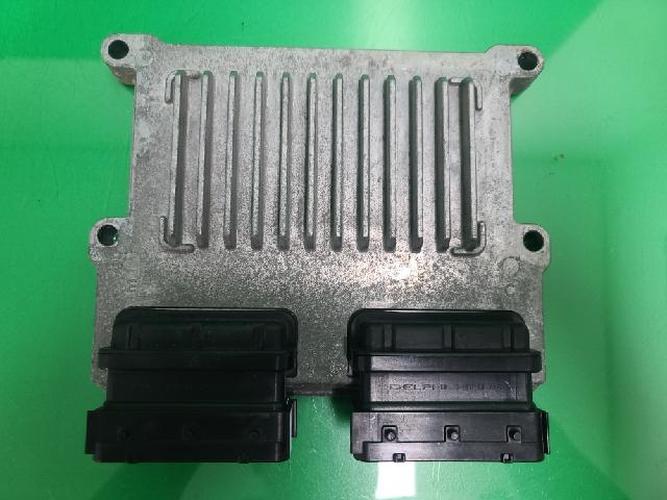 Блок управления двигателем (ECU) Hyundai Genesis (2013)