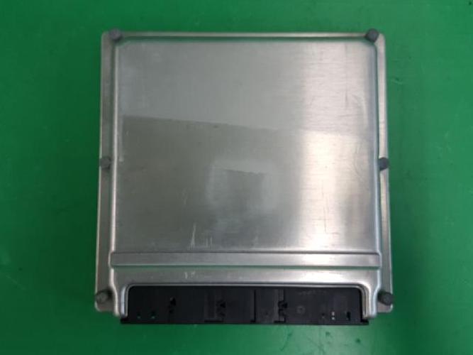 Блок управления двигателем (ECU) Mercedes-Benz E-Class (2000)