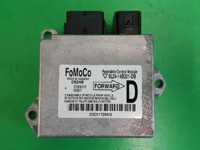 Блок комфорта (BCM) Ford Explorer (2010)