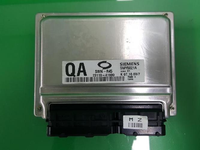 Engine Control Unit (ECU) Renault SM3 (2004)