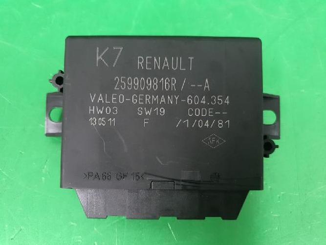 Body Control Module (BCM) Renault SM5 (2012)