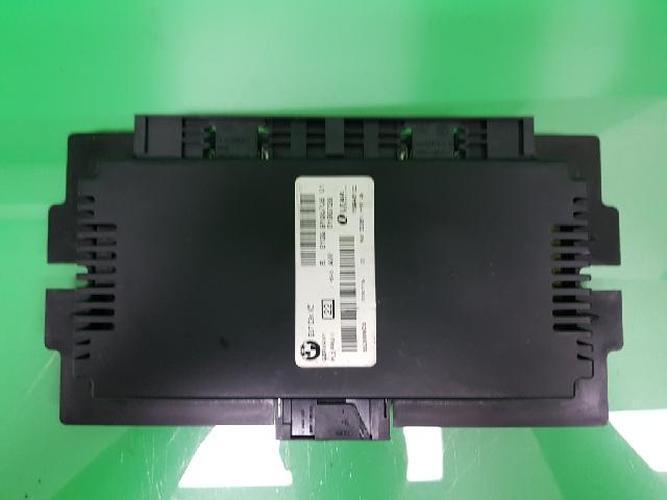 Body Control Module (BCM) BMW 3 Series (2008)