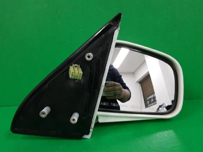 Side Mirror Right (RH) SsangYong Musso EV (2001–2004)