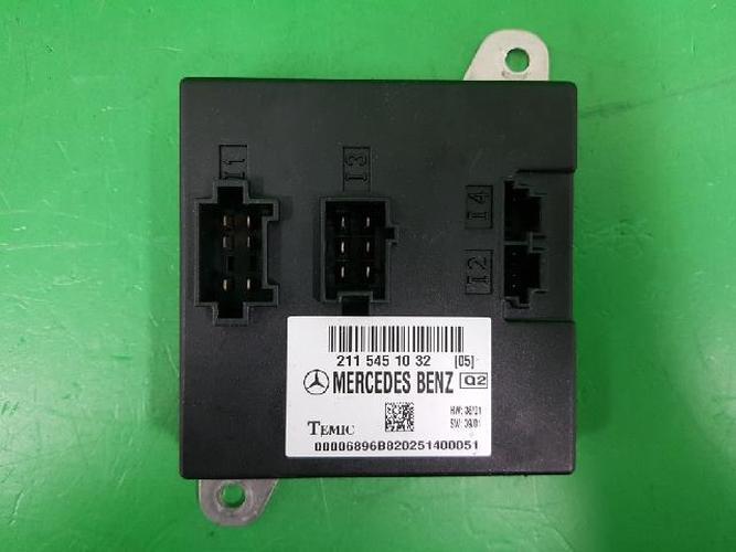 Body Control Module (BCM) Mercedes-Benz E-Class (2002)