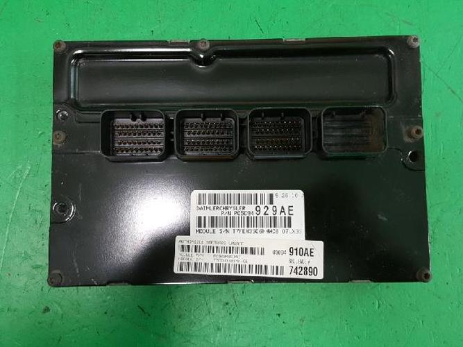 Блок управления двигателем (ECU) Chrysler 300 (2007)