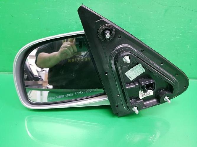 Side Mirror Left (LH) Hyundai Santa Fe (2007–2008)