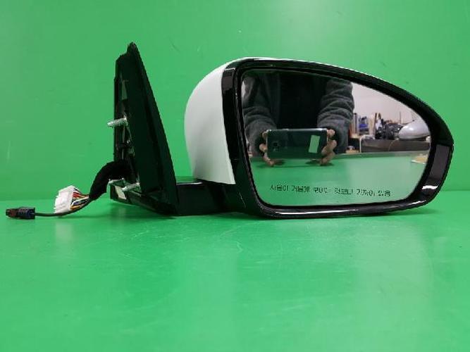 Зеркало боковое правое Kia K7 (2019)