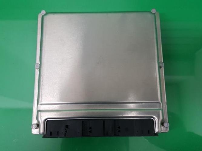 Блок управления двигателем (ECU) Mercedes-Benz E-Class (2003)