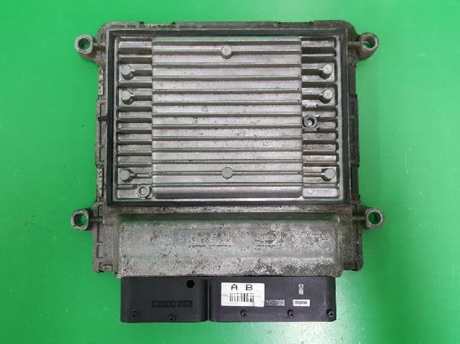 Блок управления двигателем (ECU) Hyundai Sonata (2005)