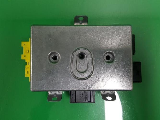 Body Control Module (BCM) BMW 5 Series (2006)