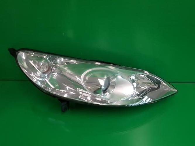 Headlight Right (RH) Peugeot 407 (2008)