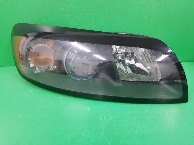 Headlight Right (RH) Volvo C30 (2008)