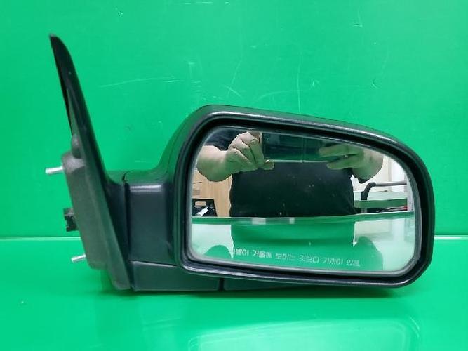 Зеркало боковое правое Hyundai Tucson (2008)